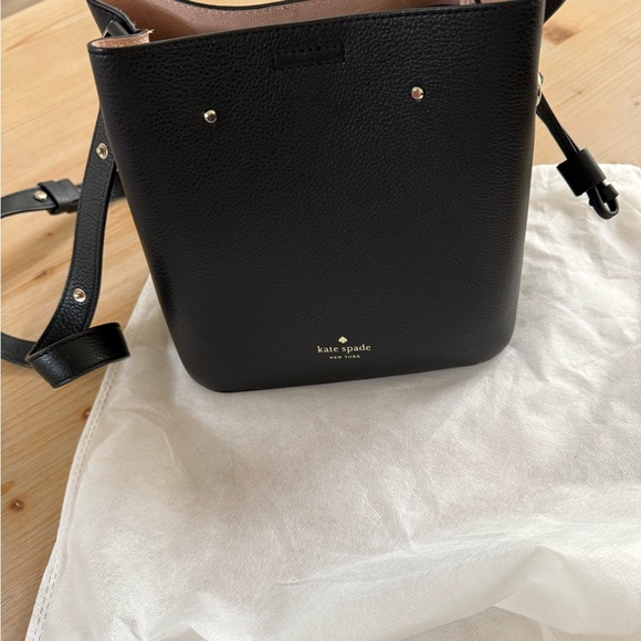 Kate Spade Elegant Black Shoulder Bag - Picture 8 of 8